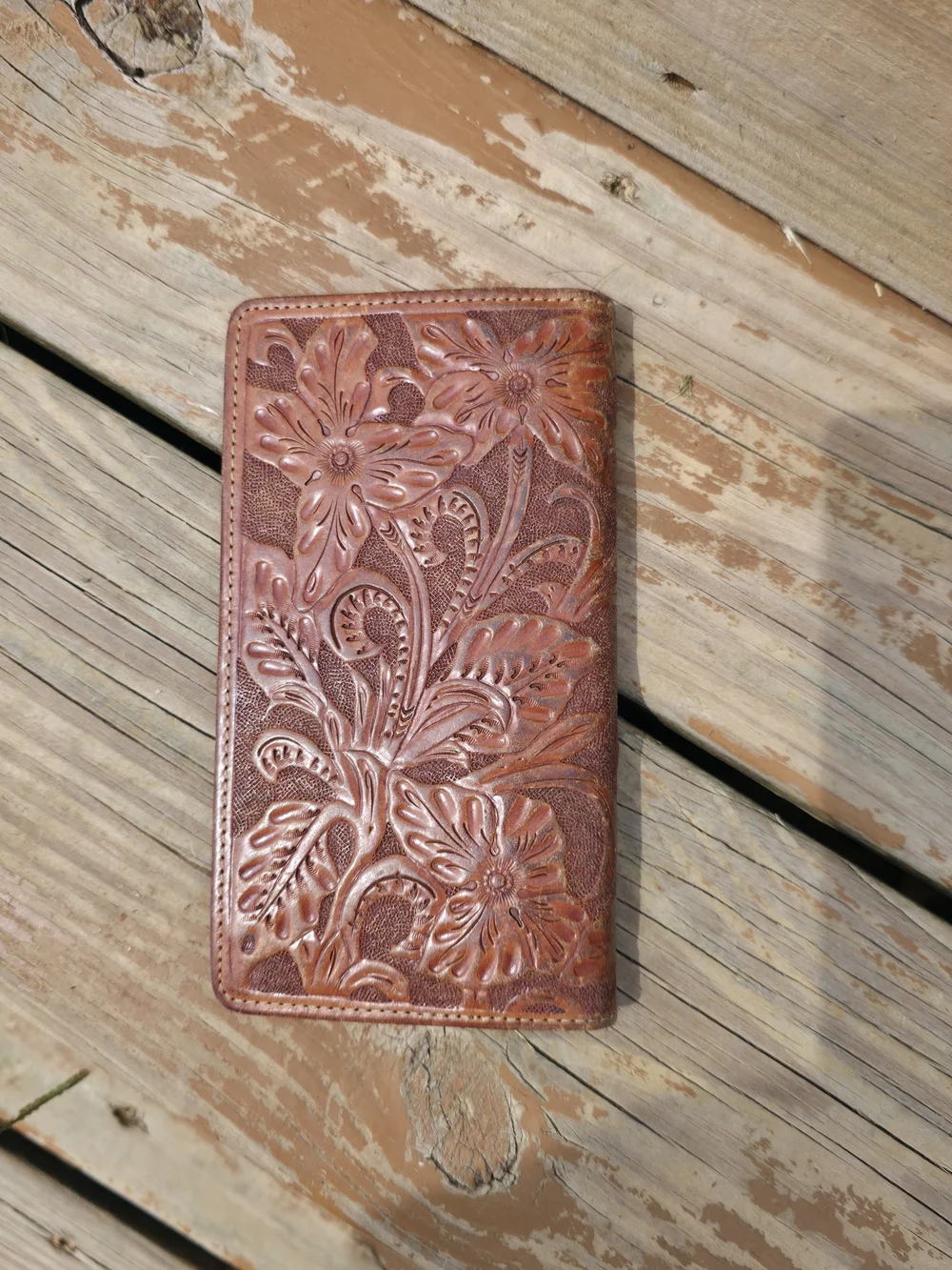 Embossed Floral Leather Wallet - Brown